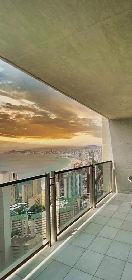 בנידורם Beautiful Apartment Near Beach With Panoramic Sea-View מראה חיצוני תמונה