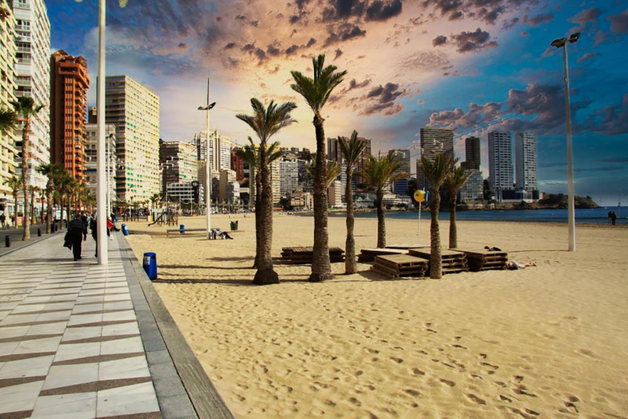 בנידורם Beautiful Apartment Near Beach With Panoramic Sea-View מראה חיצוני תמונה