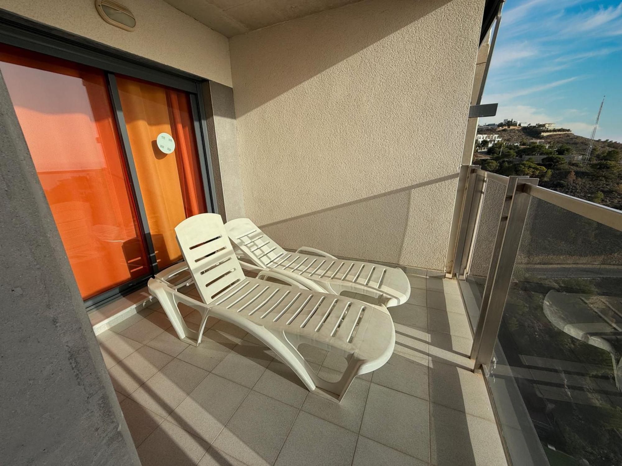 בנידורם Beautiful Apartment Near Beach With Panoramic Sea-View מראה חיצוני תמונה